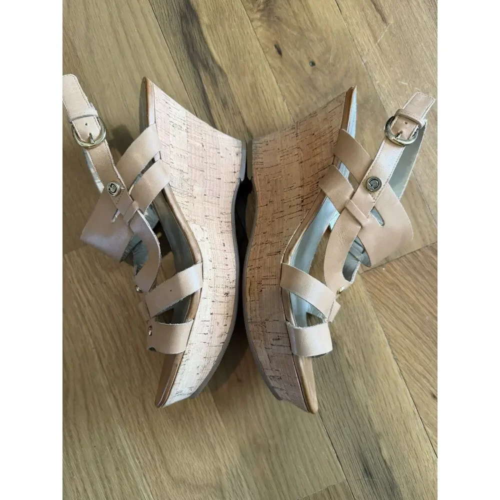 Guess good used